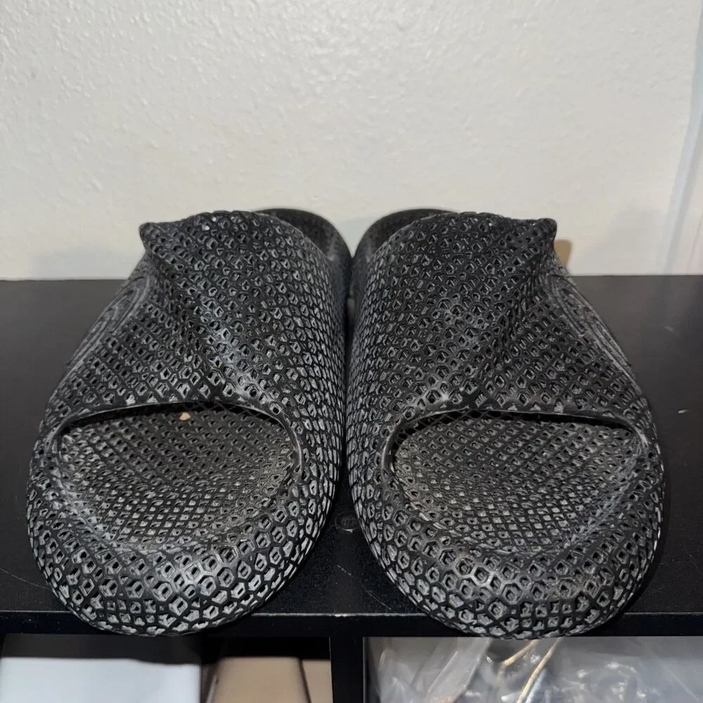 Asics XL Unisex Actibreeze 3D Sandals Black Used 1013A130-001